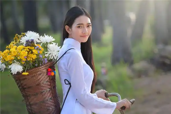 傷官喜歡正財還是偏財